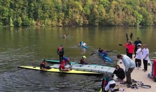 Concurs naţional de caiac-canoe, pe lacul de la Barajul Firiza în Maramureş | Video