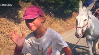 Un băiețel de 10 ani s-a dus pe jos de la Palermo la Londra, ca să-și vadă bunica