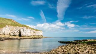 Vacanţe mai scumpe de anul viitor şi locuri de cazare mai puţine