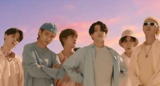 Trupa BTS, de la succes K-pop la intrare triumfală la Bursă