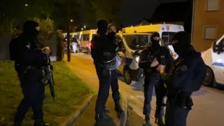 Profesor decapitat la Paris, pe stradă. Suspectul a fost ucis de polițiști | Video