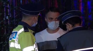 Controale în ţară pentru respectarea regulilor de protecţie impuse de autorităţi