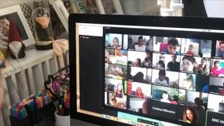 Haos înainte de închiderea școlilor în București. Părinții se descurcă cum pot