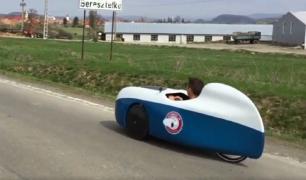 O fabrică din Breaza, singura producătoare de velomobile din România