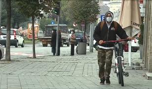 Tot mai multe zone din țară intră în scenariul roșu. Alba, primul județ cu peste 3 infectări la mia de locuitori