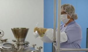 Testele pentru vaccinul anti-COVID continuă. Voluntarul brazilian care a murit ar fi primit o substanță placebo