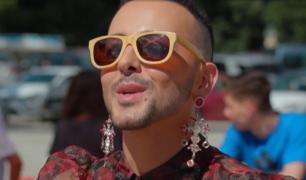 Apariție exotică la X Factor. Kalon Rae şi-a propus să cucerească publicul cu muzica lui
