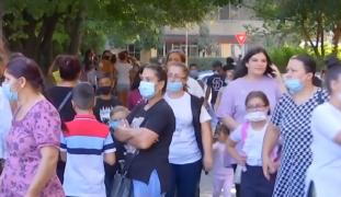 Părinți plătiți de stat pentru supravegherea copiilor