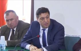 Scoși de pe lista partidului la parlamentare, politicienii cu vechime au schimbat barca