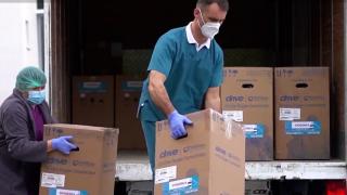 Gură de oxigen pentru pacienţii din Botoşani. Fundaţia Mereu Aproape şi Lidl au livrat 28 de concentratoare Spitalului Judeţean