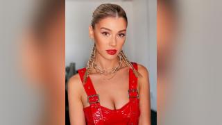 Alina Eremia scrie istorie în muzica românească. „Noi” a intrat în topul celor mai difuzate videoclipuri din România