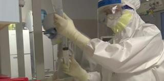 Un studiu al cercetătorilor englezi arată că infecţia cu COVID-19 poate "îmbătrâni" creierul cu 10 ani