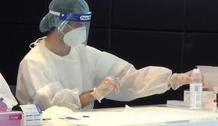 Cât durează imunitatea COVID-19. Specialiștii ne spun cât de expuși suntem unei reinfectări