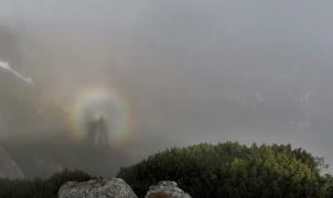 Efectul Gloria, surprins în Parcul Natural Bucegi