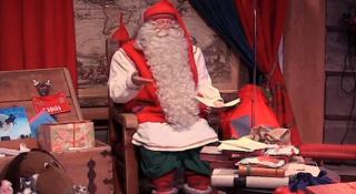 Moş Crăciun păstrează distanța în pandemie. Laponia este pustie, față de anii trecuți