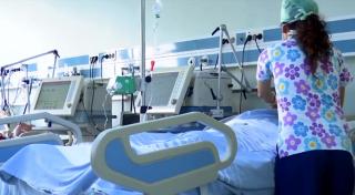 Decizie de la Guvern: Studenții la Medicină care fac voluntariat în spitalele COVID vor primi 2.500 lei/lună