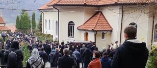 Ucenicul lui Arsenie Boca, înmormântat. "Când punea mâna pe tine, parcă simţeai ceva"