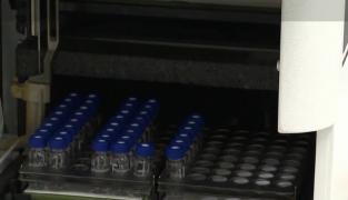 Trei vaccinuri "made in China", testate pe aproape un milion de persoane