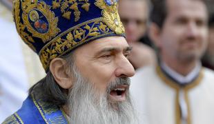 IPS Teodosie anunță că va face slujbă, deși pelerinajul de la Mănăstirea Sf. Andrei a fost interzis