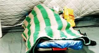 Imagini surprinse la o zi după ce Observator a arătat cum pacienţii Covid internaţi în cort imploră după ajutor