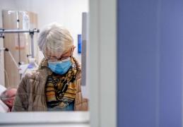 Drama rudelor care nu mai ştiu nimic de pacienţii internaţi cu noul coronavirus