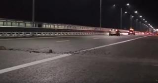 Şofer care şi-a distrus maşina pe autostrada A7, abia inaugurată: "Trei mii de euro, mi-am pus mâinile în cap când am văzut"