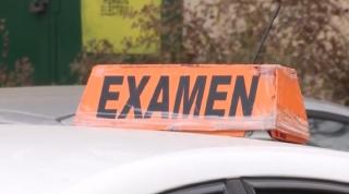 Polițist din Suceava, speriat de un șofer căruia i-a dat permis pe spagă: "A ieşit tăntălăul pe bandă, veneau maşini: bă, eşti cretin?"