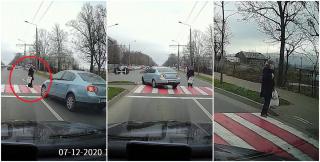 Şoferul unui Volkswagen a evitat la milimetru o femeie, pe o trecere de pietoni din Vaslui, apoi şi-a văzut de drum