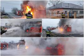 Un autobuz a luat foc în județul Ialomița. Șoferul „ratei” a sunat la 112