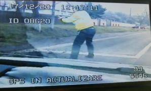 Imagini cu șoferul împușcat mortal de polițiști, la Botoșani. Agenții l-au oprit cu 17 focuri de armă