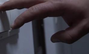 După ce au făcut în această iarnă duş la ibric, locuitorii din Sectorul 4 au rămas și fără curent electric