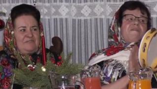 Petreceri de Crăciun și Revelion, cu ochii pe ceas. Restricțiile de circulație rămân în vigoare chiar și de sărbători