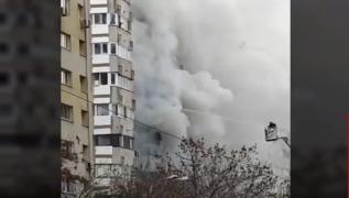 Noaptea incendiilor în țara noastră. Un bloc din Capitală și unul din Botoşani au fost evacuate, după ce apartamentele au luat foc
