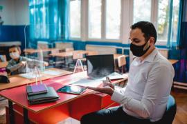 Peste 56% dintre angajații din învățământ nu vor să se vaccineze împotriva Covid-19