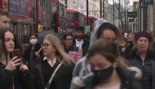 Noua mutaţie a coronavirusului se răspândeşte rapid. Medicii se tem de un dezastru sanitar