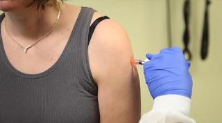 Vaccinul, aprobat și-n Europa. Când începe campania de imunizare