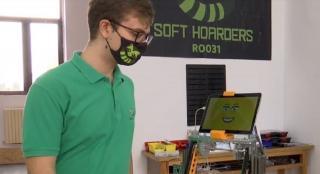 Asistenta-robot, soluția din spitalele COVID