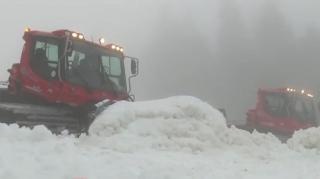 Pârtiile din Poiana Braşov, deschise cu întârziere