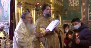 ÎPS Teodosie, slujbă cu 100 de oameni în biserică, deşi Constanţa e în carantină