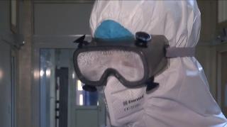 Medicii români, mesaj după 10 luni de pandemie: Suntem din ce în ce mai epuizaţi şi mai puţini la lucru