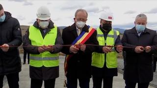 Ceremonie fastuoasă pentru ars gazul, în Huedin. Localnicii au așteptat racordarea 30 de ani