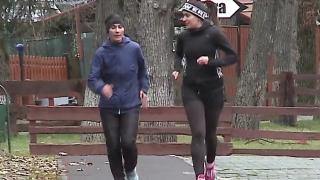 Mesele copioase i-au făcut pe mureşeni să iasă la alergat, în încercarea de a mai scăpa de caloriile în plus