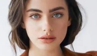 Cea mai frumoasă femeie din lume se plânge că a fost criticată pentru aspectul fizic