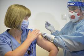 A început marea vaccinare. Peste 25.000 de cadre medicale au fost imunizate, 12.000 doar în ultimele 24 de ore
