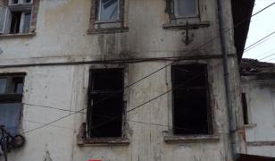 Apartamente făcute scrum de la o cană electrică, în Dâmboviţa