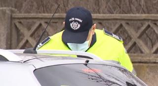 Poliţiştii din mai multe sindicate ameninţă cu proteste ample din cauza îngheţării salariilor