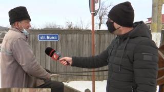 Greu cu vaccinarea anti-Covid la bătrânii de la sate. ”Dacă îmi spuneți, știu ce am de făcut. Dar nu mă vaccinez”