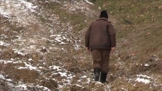 Coşmar într-un sat din Vaslui. Râuri de noroi au izolat complet zeci de familii, în Parpaniţa