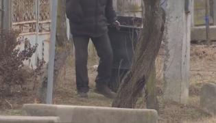 Comuna care a rămas fără asistaţi social. Ultimii doi, tăiaţi de pe listă pentru că nu au vrut să muncească