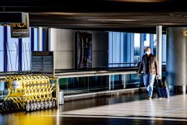 Zboruri doar cu teste înainte de îmbarcare: Olanda, cerinţe mai dure pentru a intra în ţară